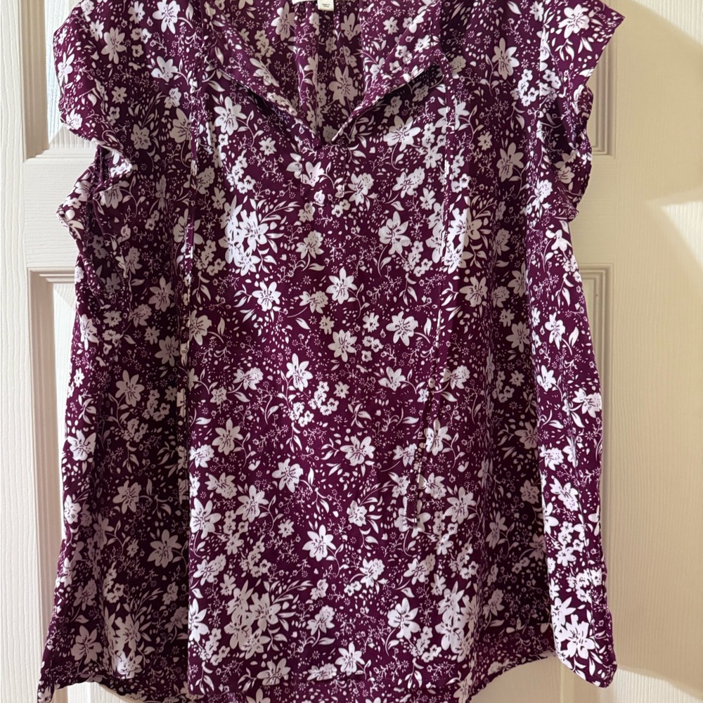 Fun 2 Fun White and Purple Ruffled Cap Sleeve Blouse
